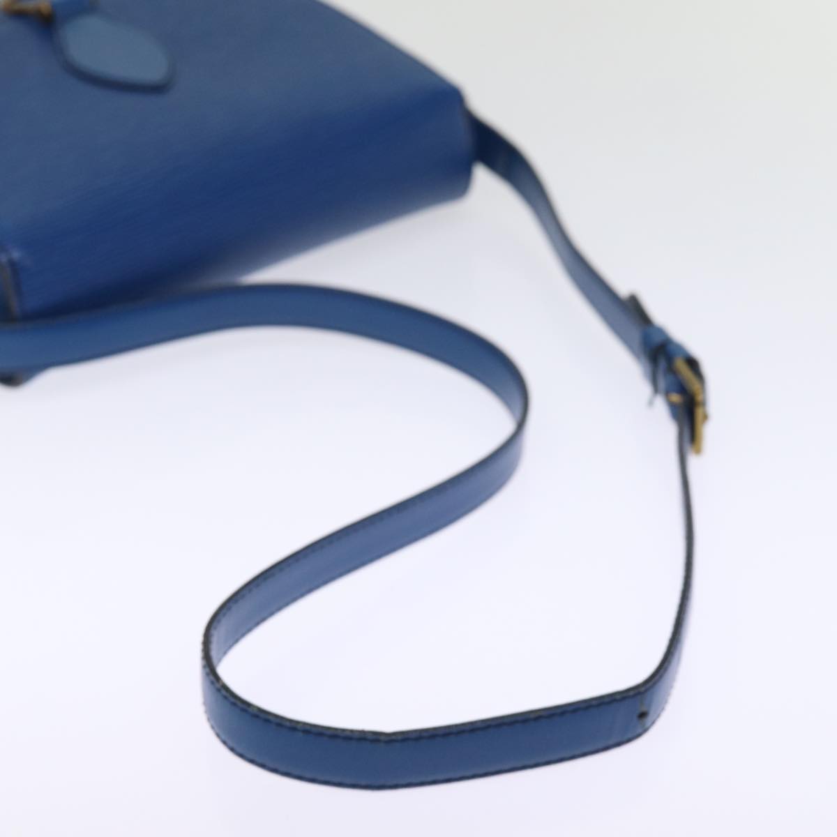 LOUIS VUITTON Epi Saint Cloud GM Shoulder Bag Toledo Blue M52195 LV bs14557
