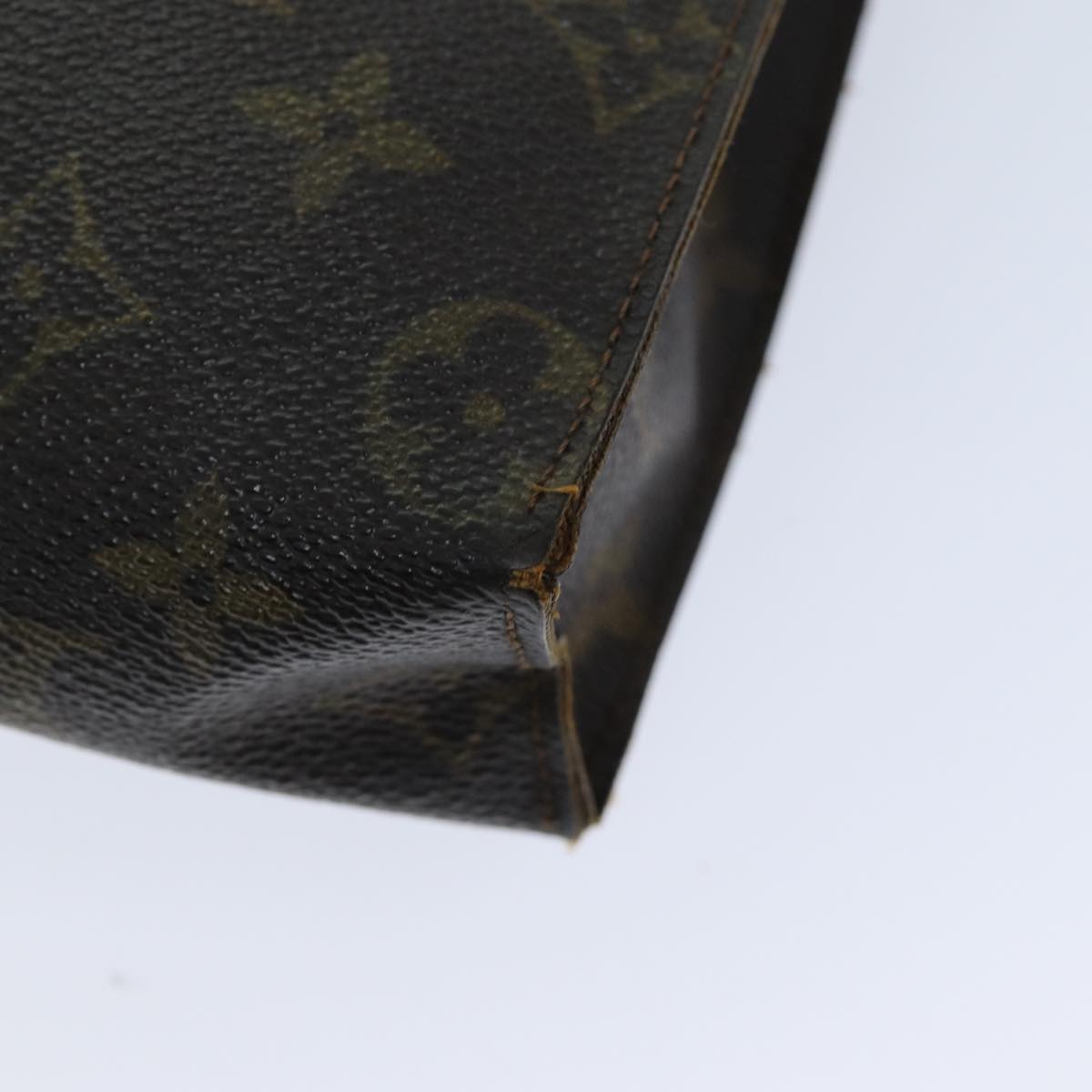 LOUIS VUITTON Monogram Poche Toilette 26 Pouch M47542 LV bs14591