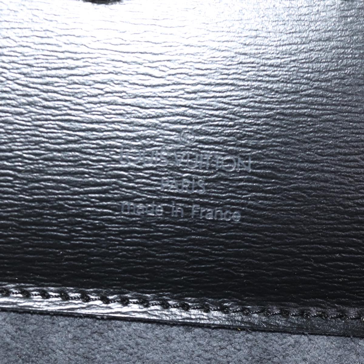LOUIS VUITTON Epi Cluny Shoulder Bag Black M52252 LV bs14658