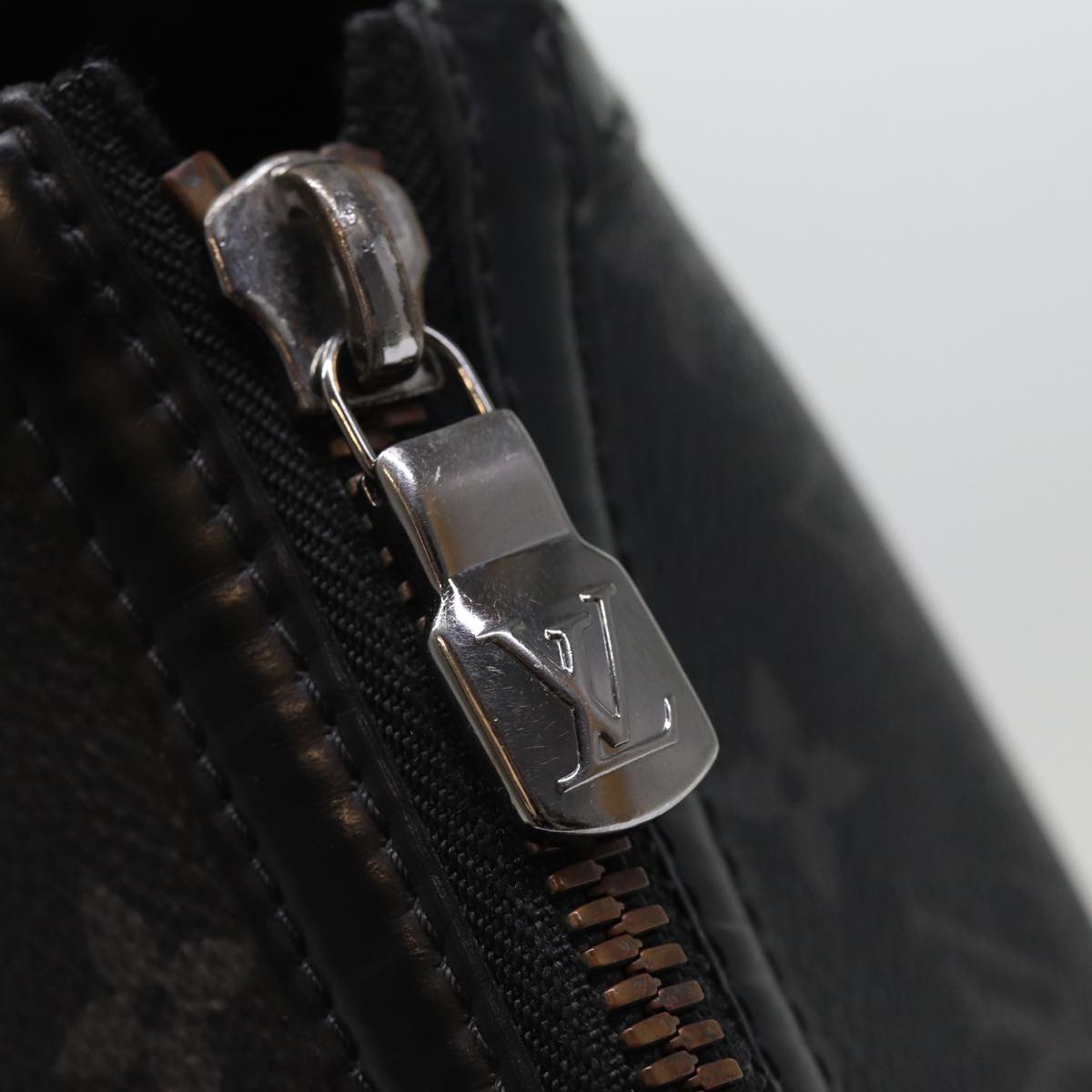 LOUIS VUITTON Monogram Eclipse Odyssey Messenger MM Bag M44224 LV bs14669