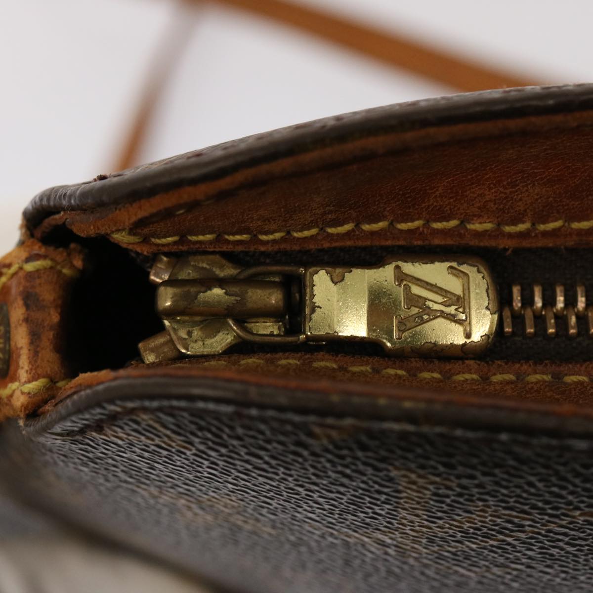 LOUIS VUITTON Monogram Drouot Shoulder Shoulder Bag M51290 LV bs14702