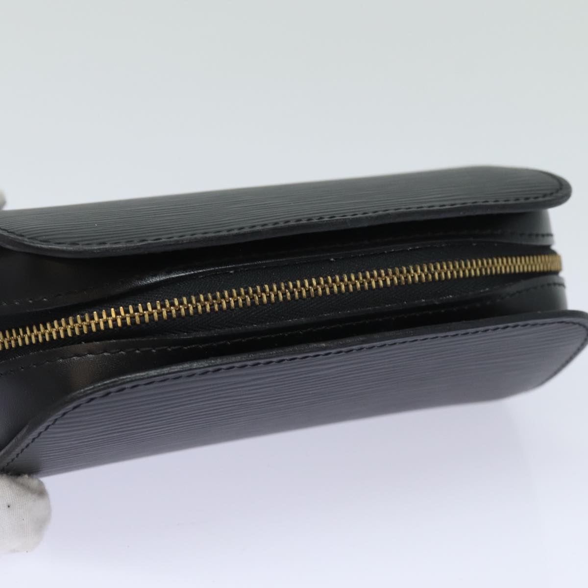 LOUIS VUITTON Epi Dauphine PM Pouch Black M48442 LV bs15910