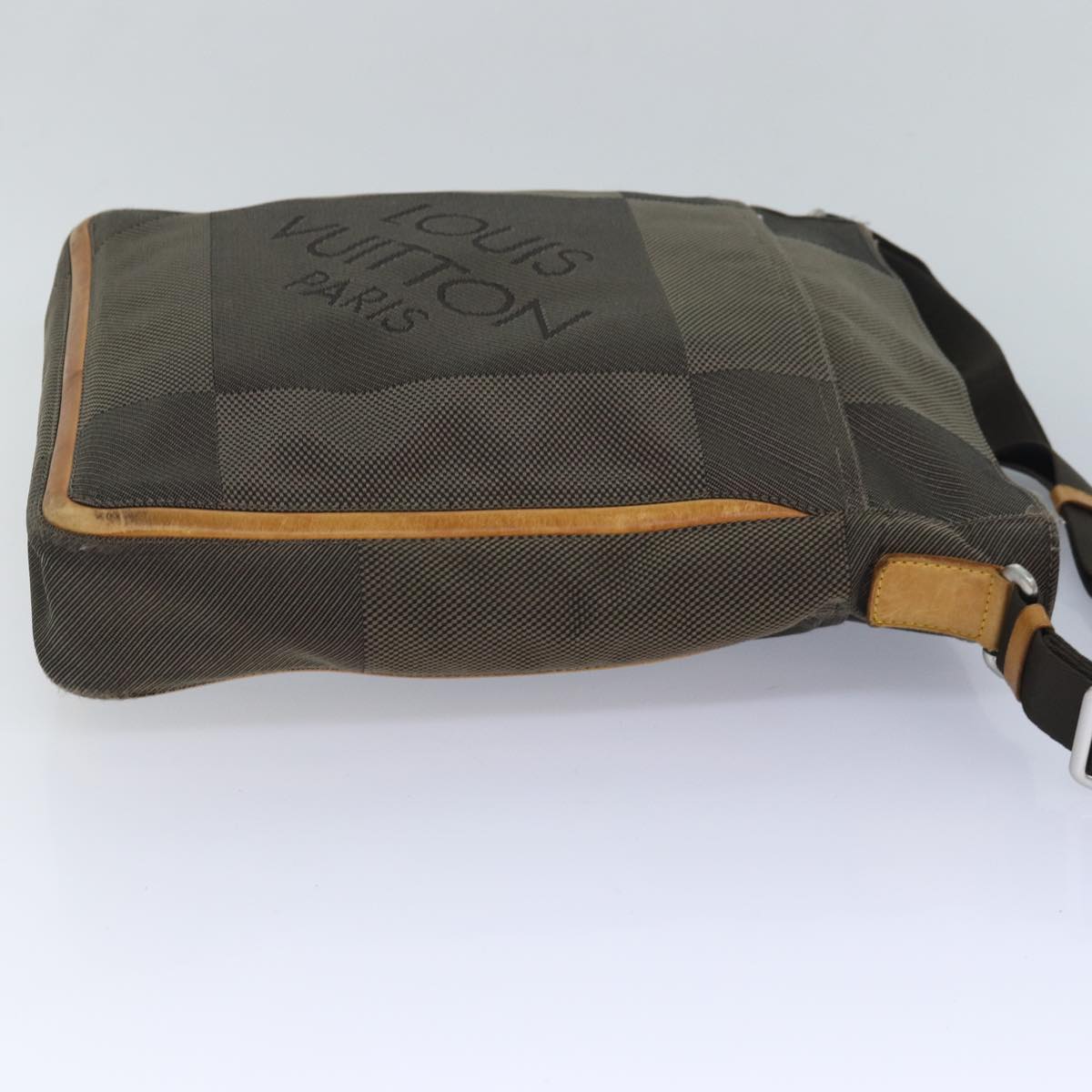 LOUIS VUITTON Damier Geant Compignon Messenger bag Khaki M93045 LV bs16296