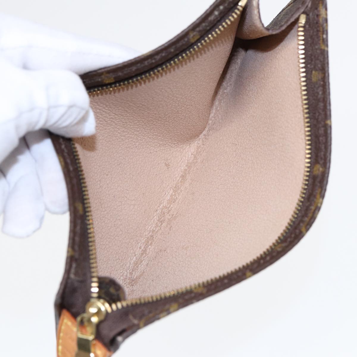 LOUIS VUITTON Monogram Bucket GM Pouch Accessory Pouch LV bs17081