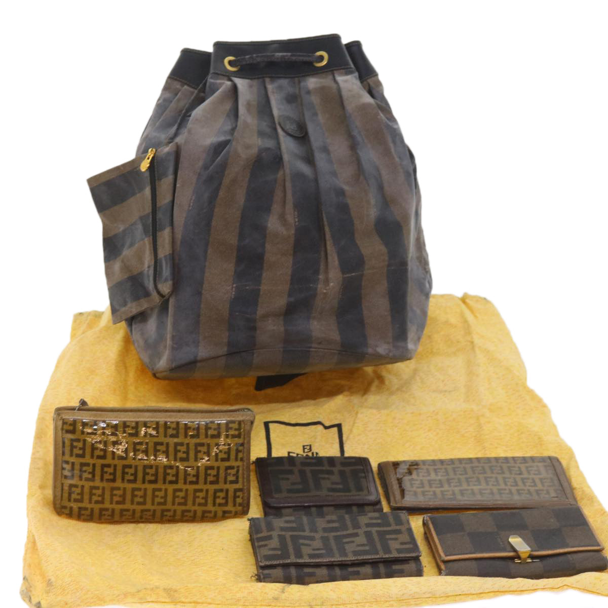 Luxury FendiPecan Canvas Wallet Shoulder Bag Coated Canvas 6Set Brownbs9110