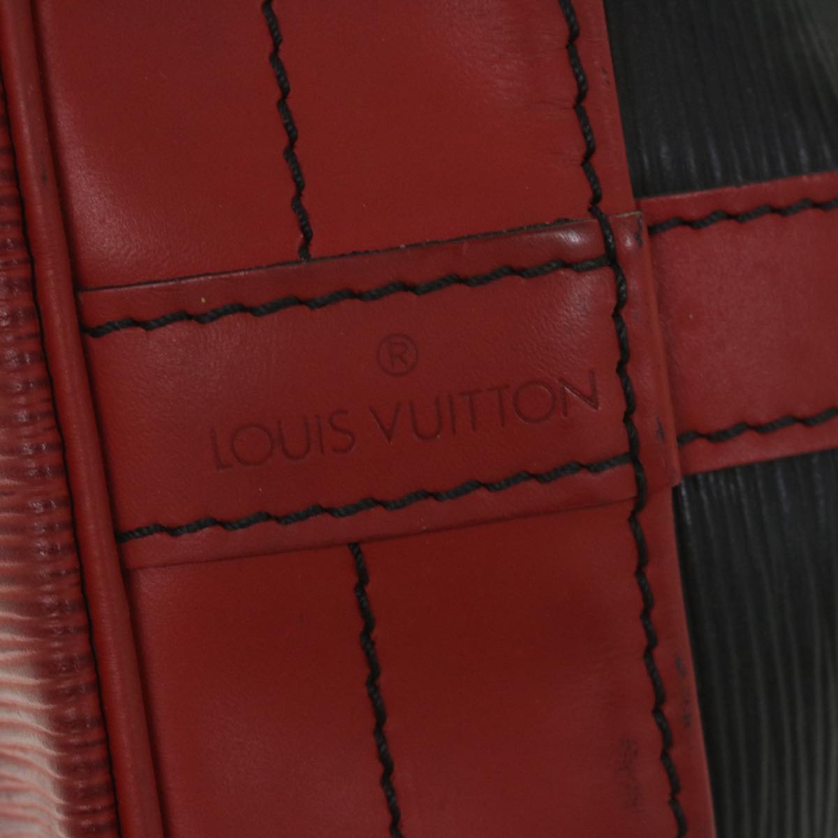 LOUIS VUITTON Epi Noe Shoulder Bag Bicolor Black Red M44017 LV bs9852