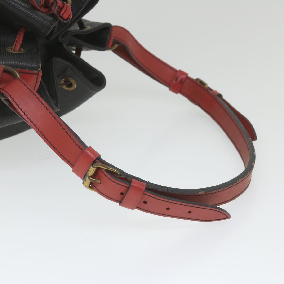 LOUIS VUITTON Epi Noe Shoulder Bag Bicolor Black Red M44017 LV bs9852