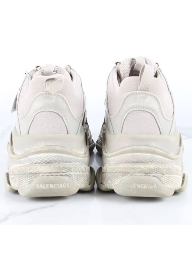 Luxury Balenciaga Faded Triple S Sneakers 42 270