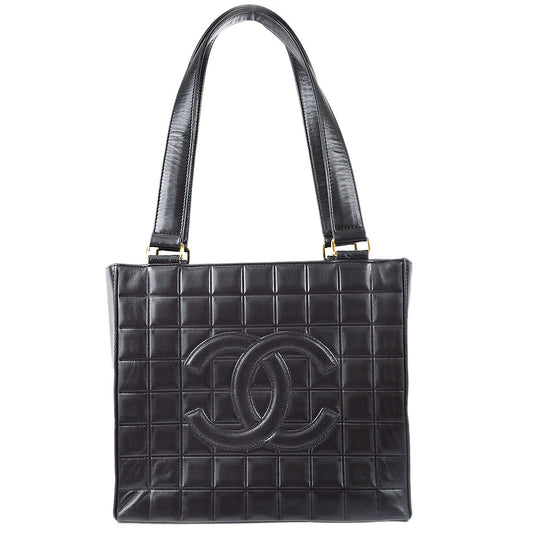Luxury Chanel 2001-2003 Choco Bar Tote Handbag Black Lambskin