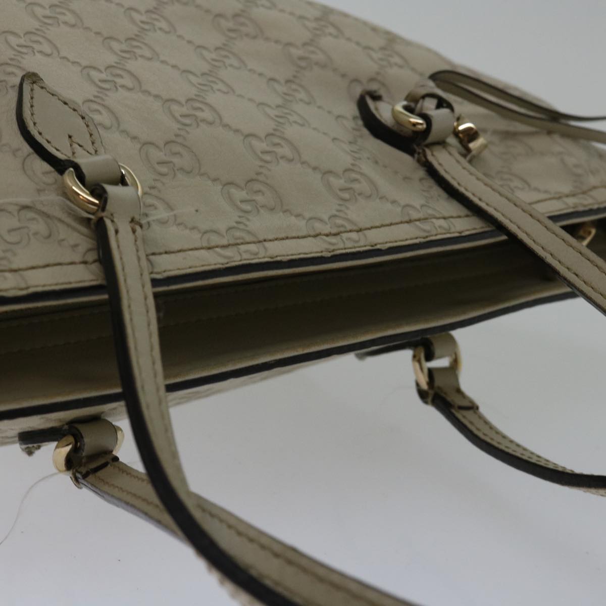 Luxury Gucci Trending 2025 Luxury Gucci Trending 2025ssima  Canvas Tote Bag