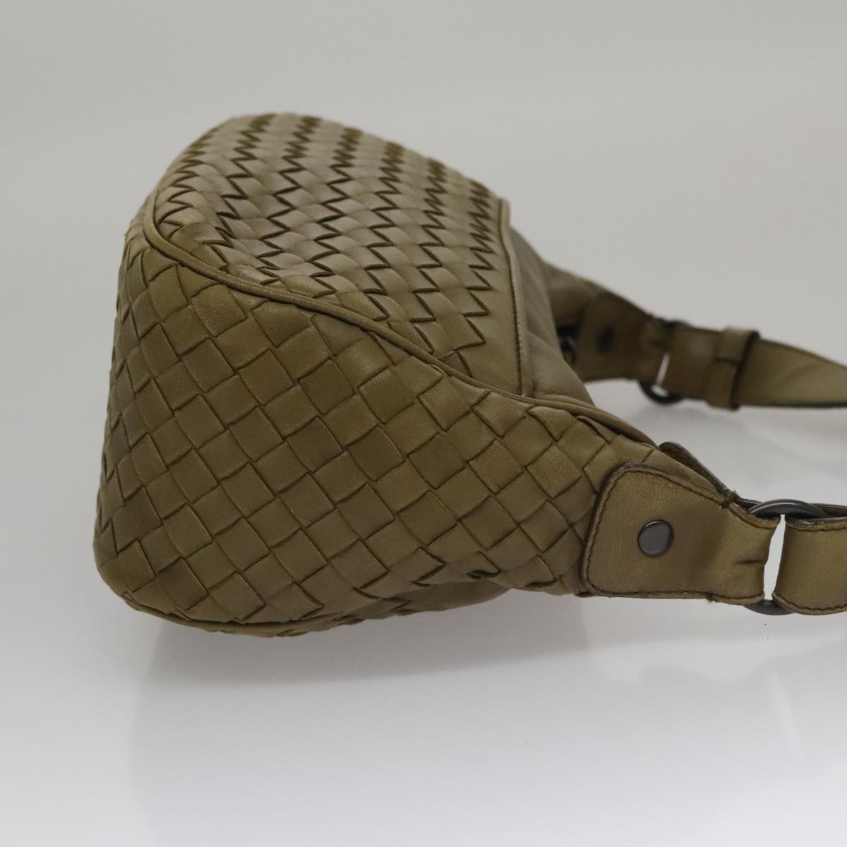 Luxury Bottega Veneta Intrecciato  Leather Shoulder Bag ()