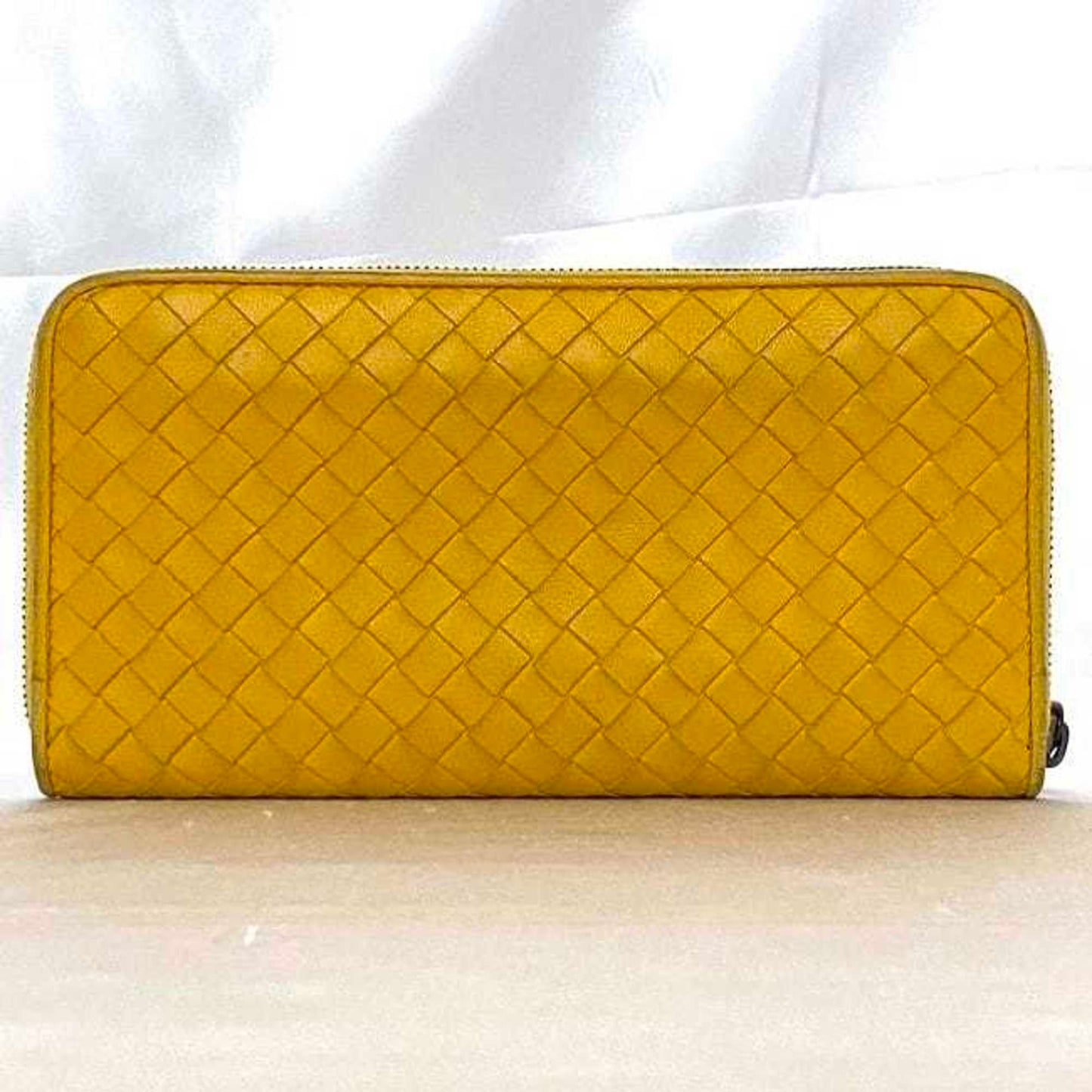 Luxury Bottega Veneta  Leather Long Wallet (Bi-Fold) ()