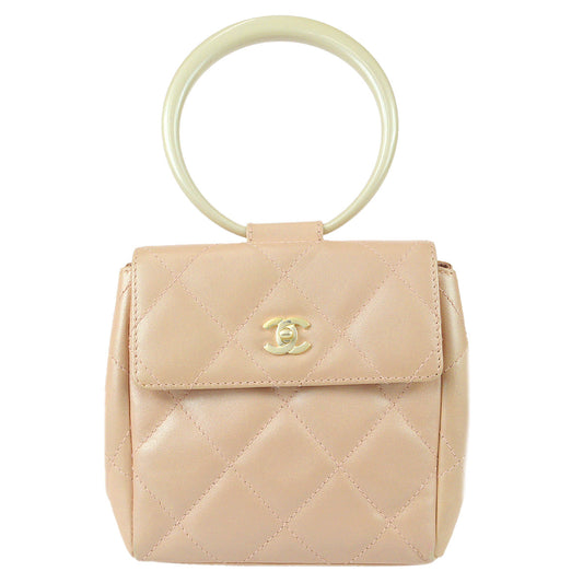 Luxury Chanel White Lambskin Handbag