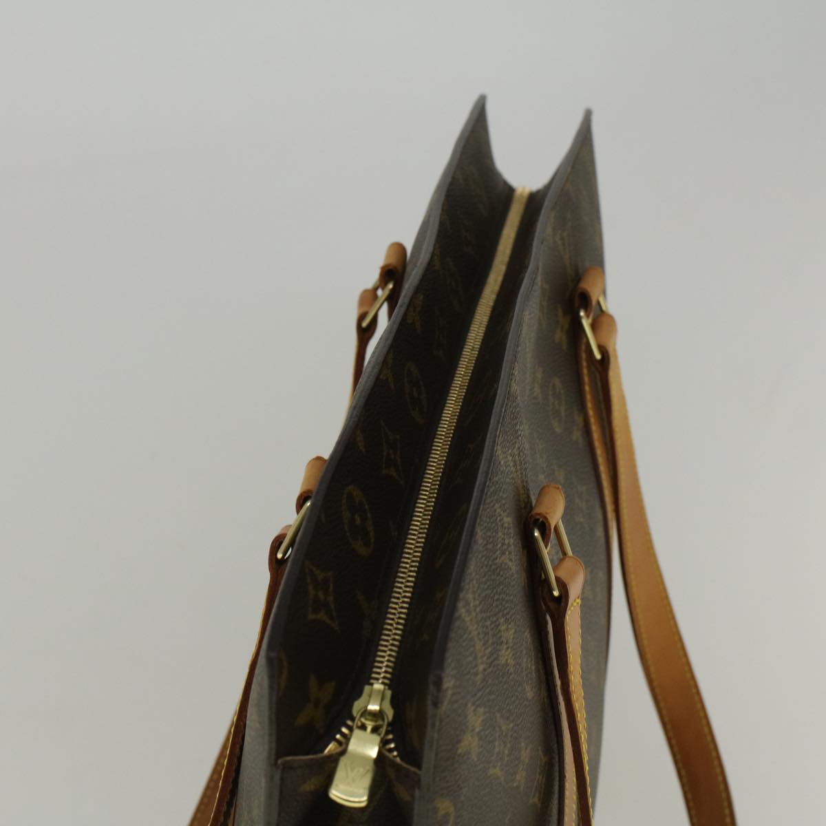 Louis Vuitton Babylone  Canvas Tote Bag ()