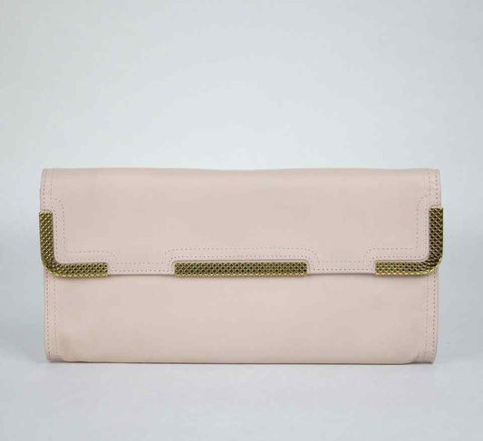 Luxury Bottega Veneta Women's Leather Wristlet Clutch Bag  Detail