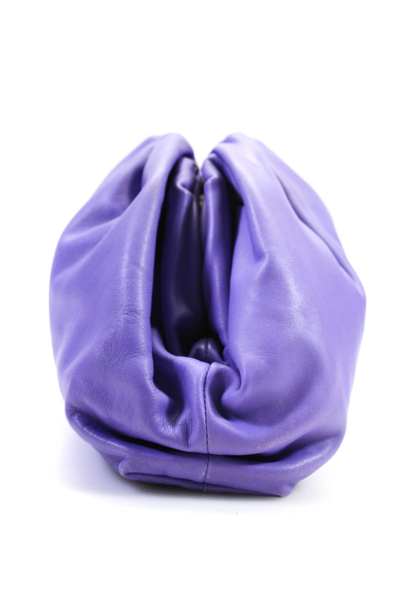 Luxury Bottega Veneta Womens The Pouch Hinged Clutch Leather Handbag Purple
