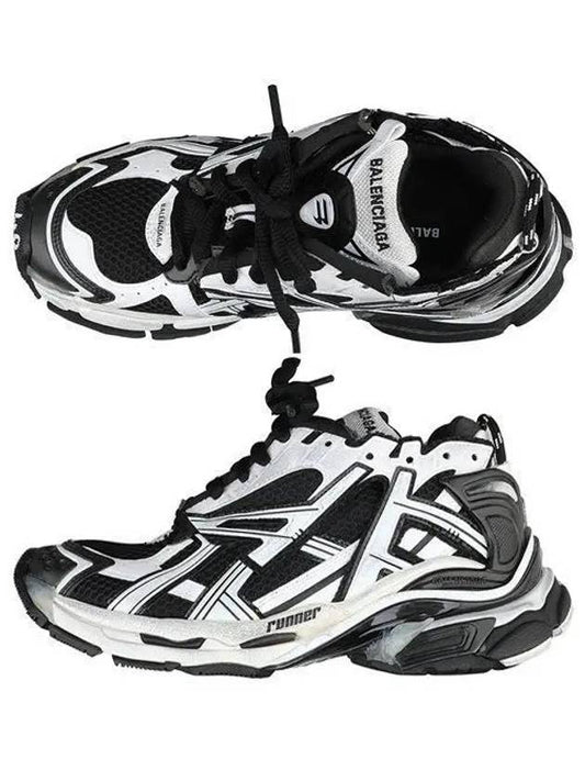 Luxury Balenciaga Men's Runner Low Top Sneakers White Black