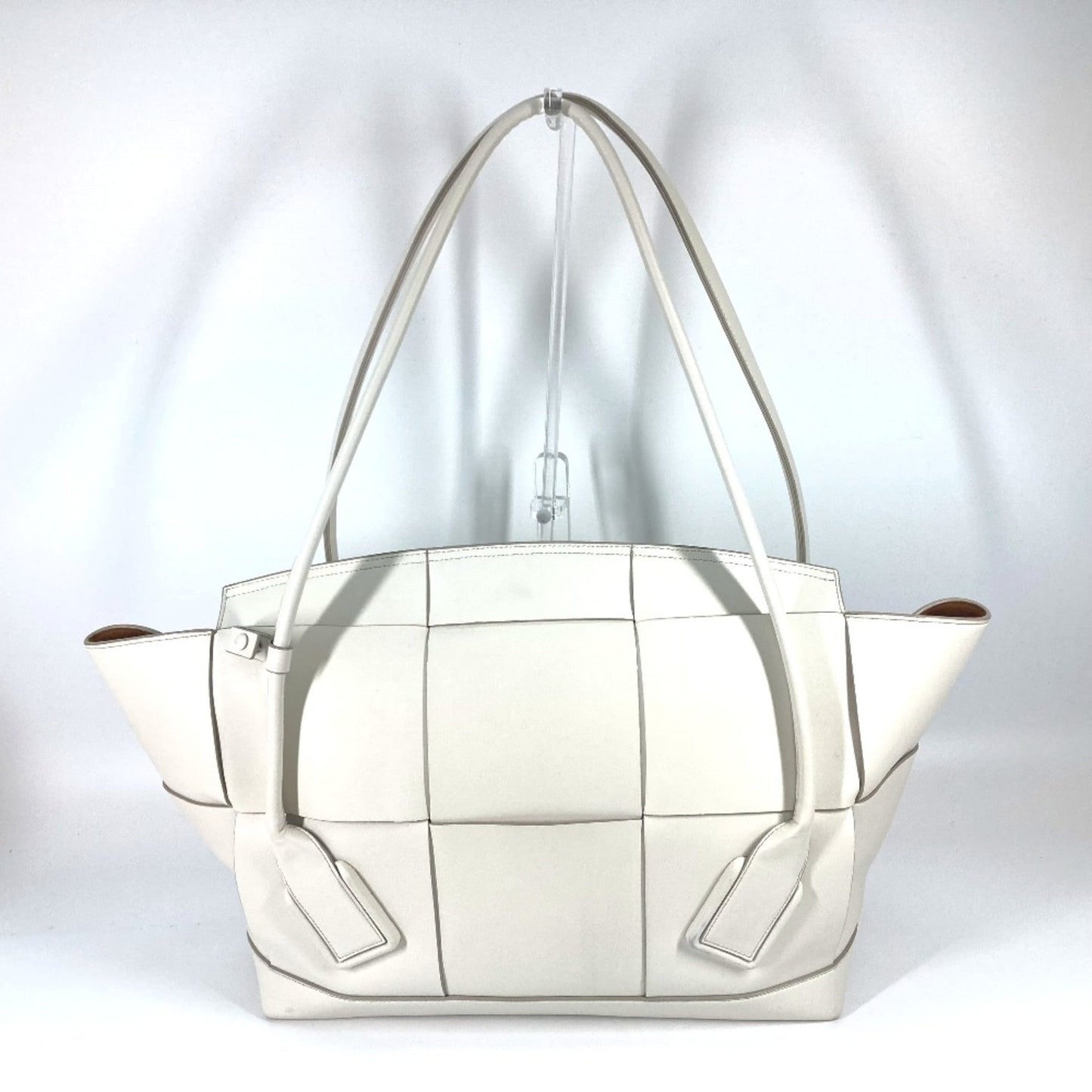 Luxury Bottega Veneta  Leather Tote Bag ()