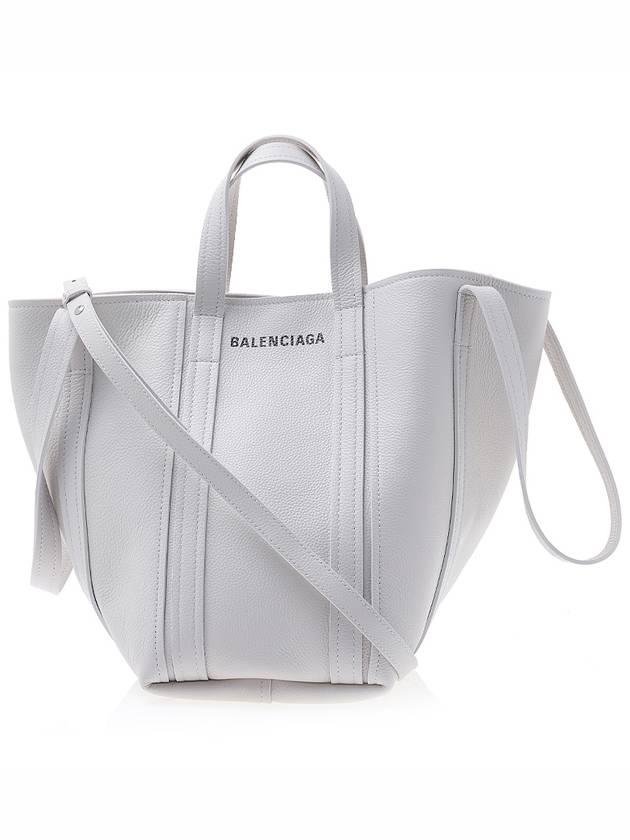Luxury Balenciaga Calfskin Everyday Tote Bag White