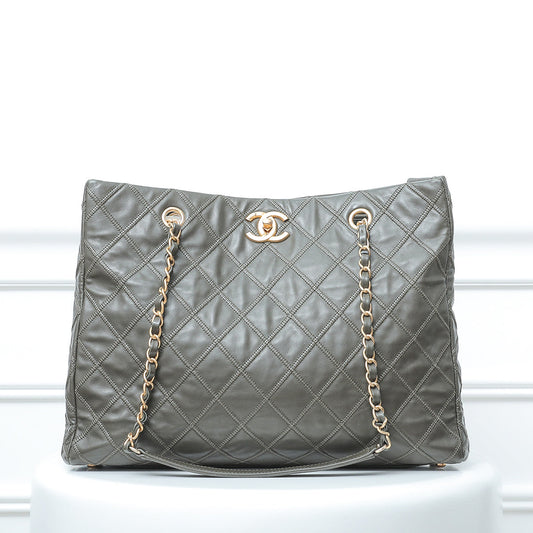 Chanel Deep Olive Green Thin City Accordion Bag