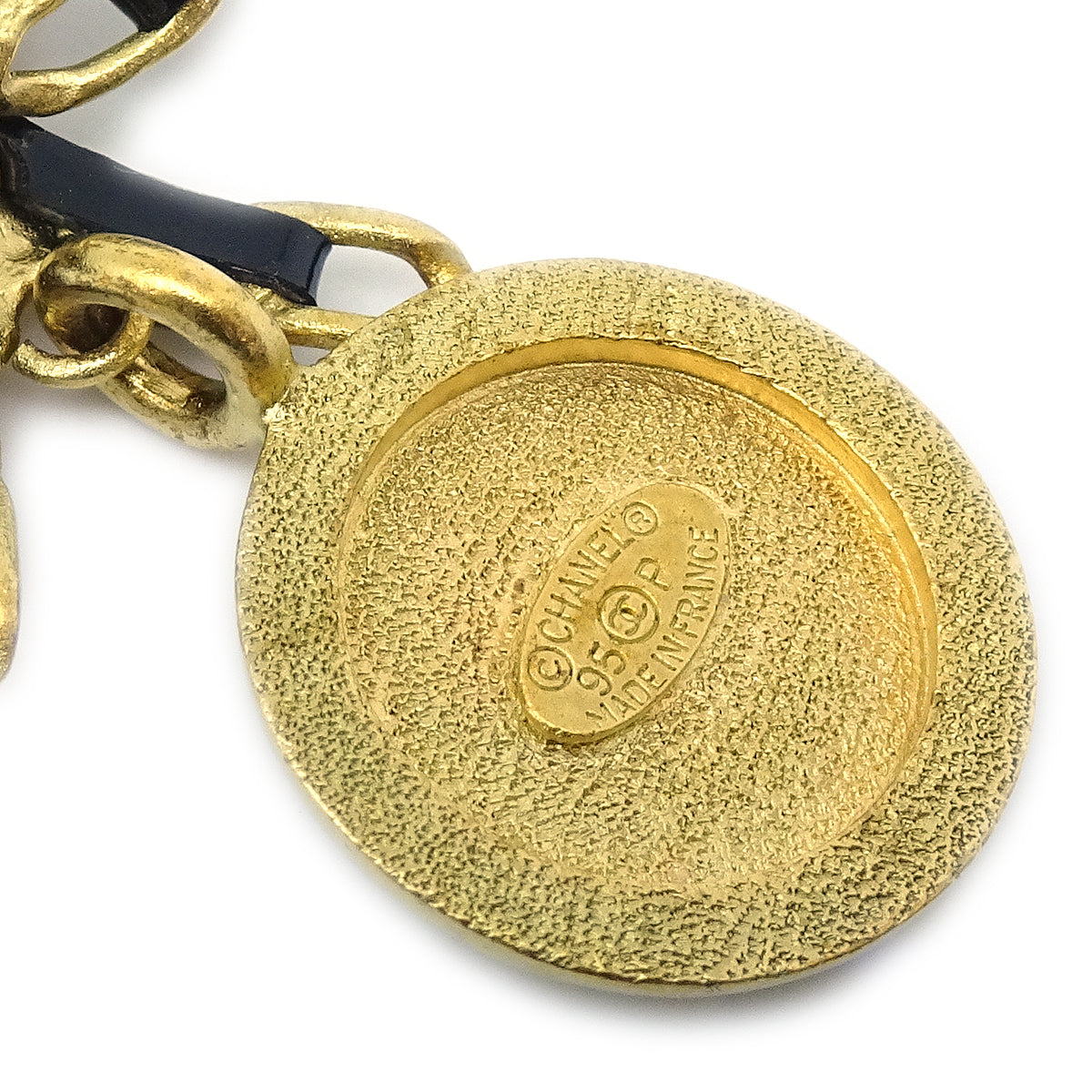 Luxury Chanel 1995 Bow Medallion Choker