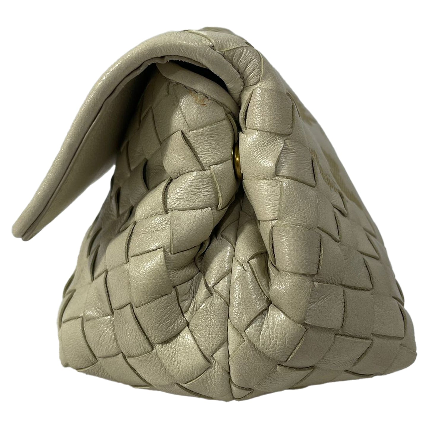 Luxury Bottega Veneta Butterfly Intrecciato Flap Clutch Bag in Beige Leather