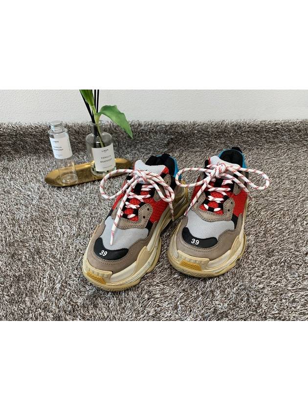 Luxury Balenciaga Triple S Multi 39 260