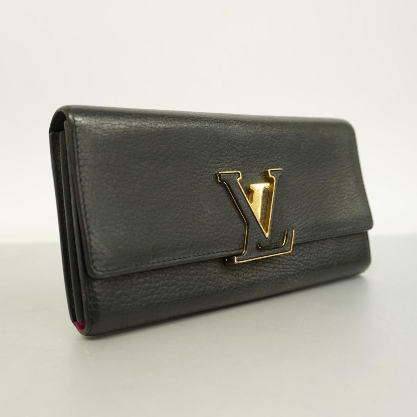 Louis Vuitton Portefeuille Capucines  Leather Wallet  ()