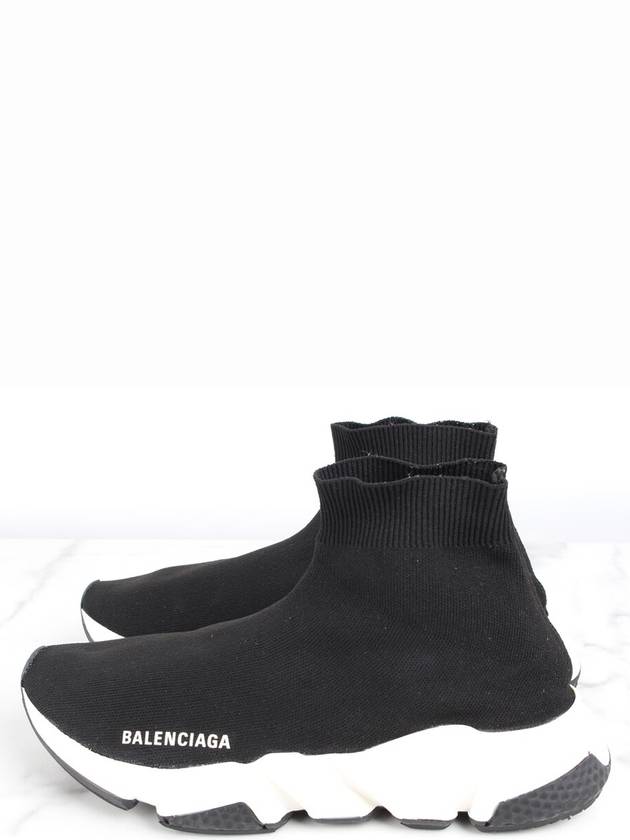 Luxury Balenciaga Speedrunner sneakers black 39 260