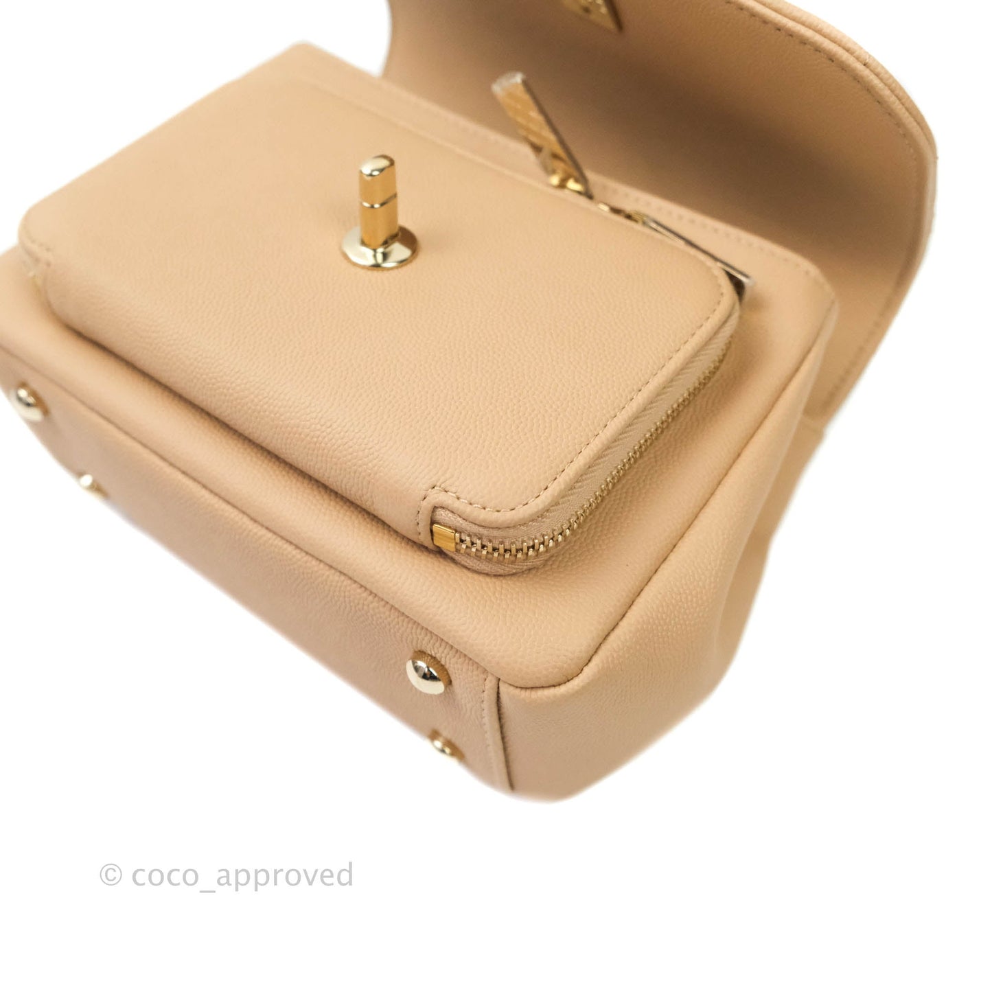 Chanel Quilted Small Business Affinity Flap Beige Caviar Light Gold Hardware