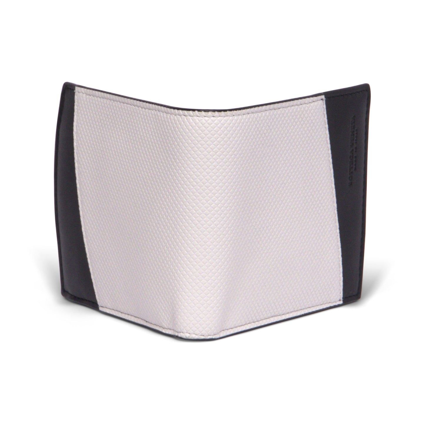 Luxury Bottega Veneta Logo Embossed Two Tone Bi-Fold Wallet