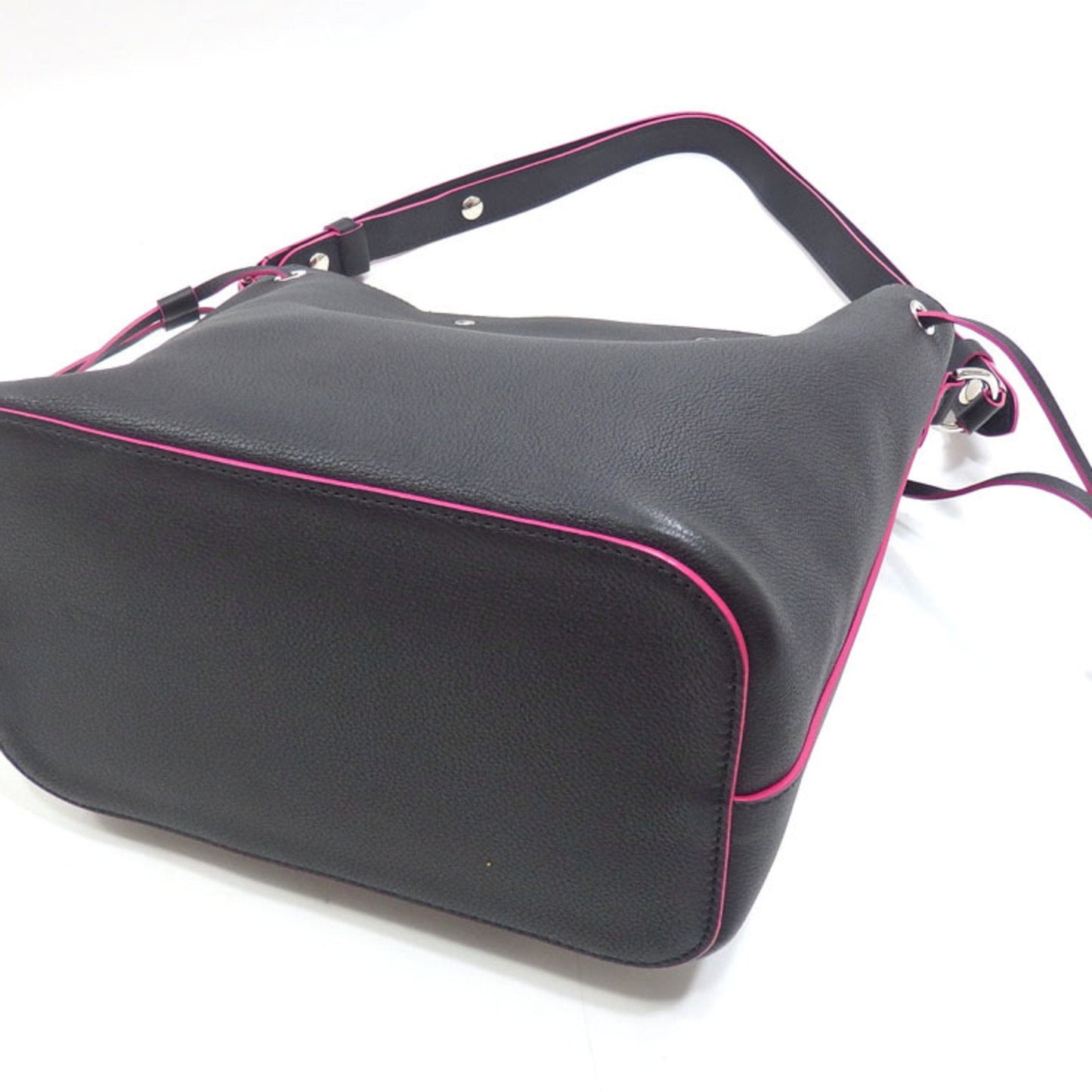 Louis Vuitton Lockme  Leather Shoulder Bag ()