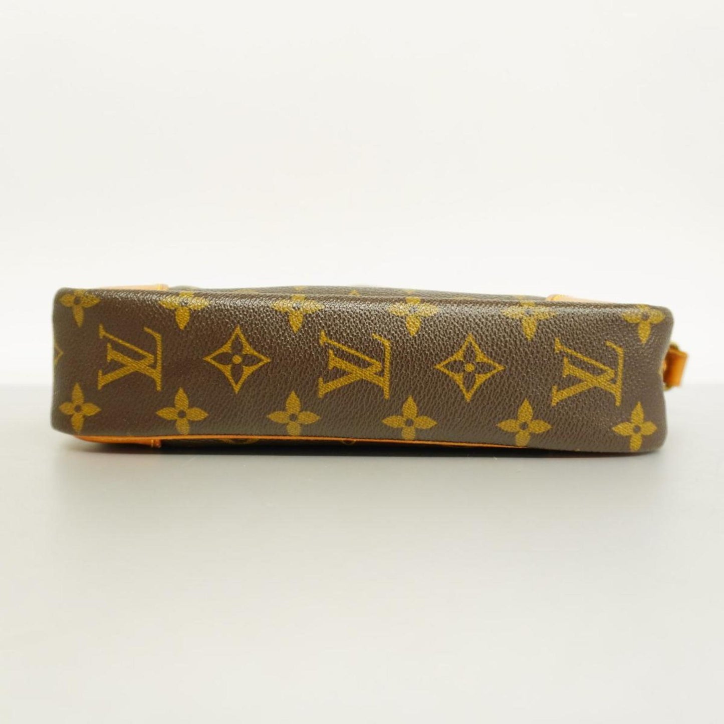 Louis Vuitton Trocadero 23  Canvas Shoulder Bag ()