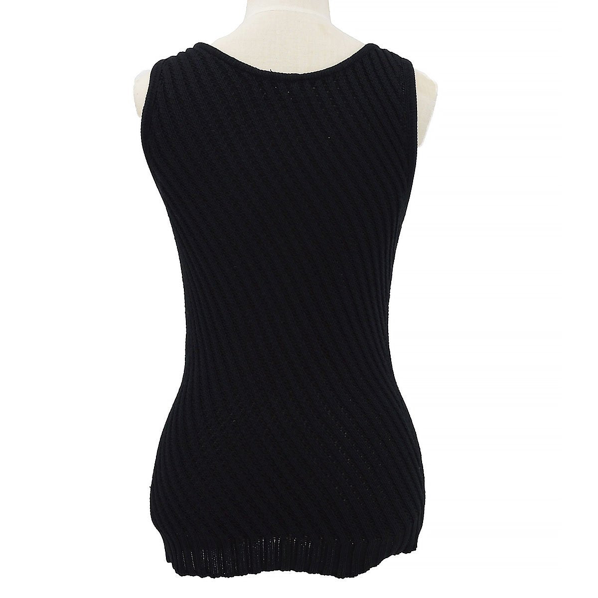 Luxury Chanel diagonal knit sleeveless top
