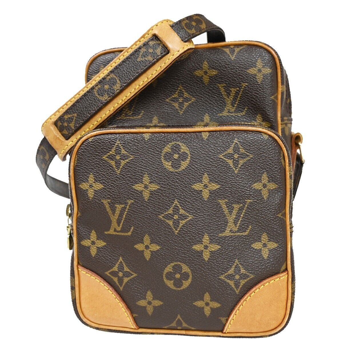 Louis Vuitton Amazon  Canvas Shoulder Bag ()