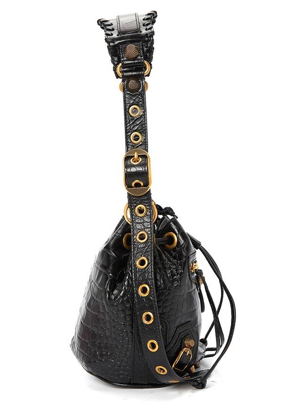 Luxury Balenciaga Le Cagole XS Leather Bucket Bag Black