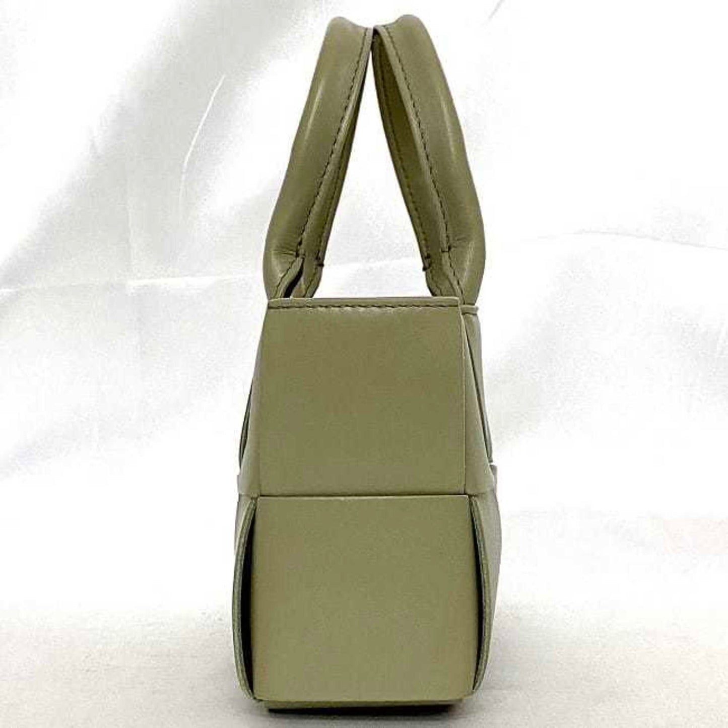 Luxury Bottega Veneta  Leather Handbag Shoulder Bag ()