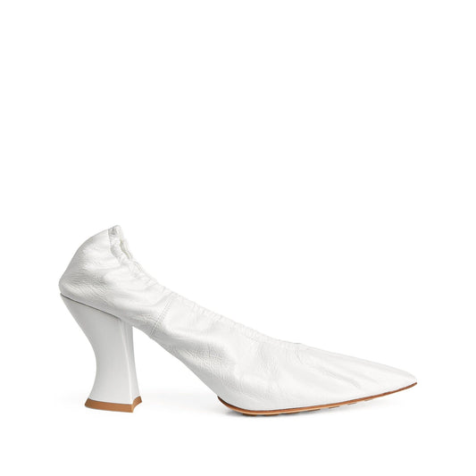 Luxury Bottega Veneta Crushed Leather Pumps