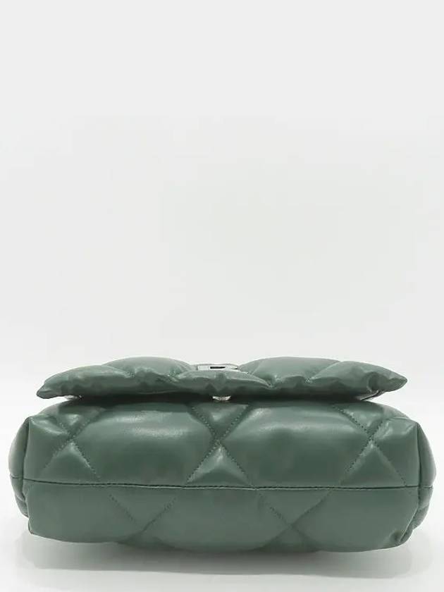 Luxury Balenciaga 619450 clutch bag