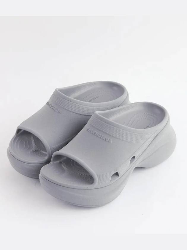 Luxury Balenciaga Pool Platform Slipper Grey
