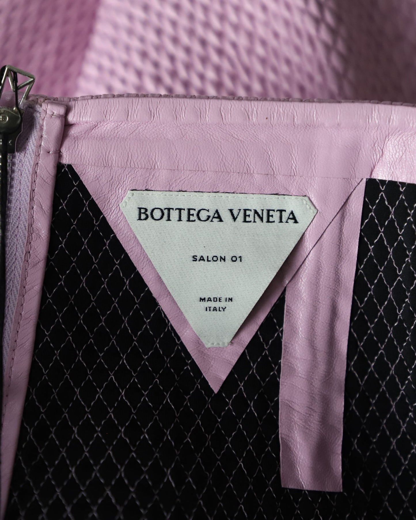 Luxury Bottega Veneta Quilted Skirt in Pink Leather