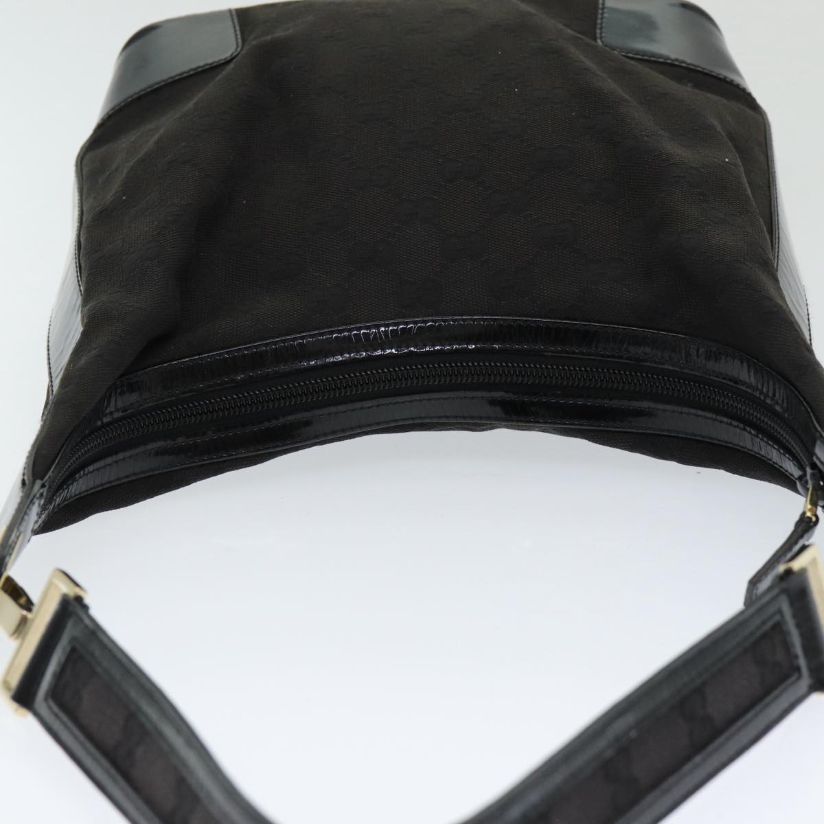 Luxury Gucci Trending 2025 Gg Supreme  Canvas Shoulder Bag