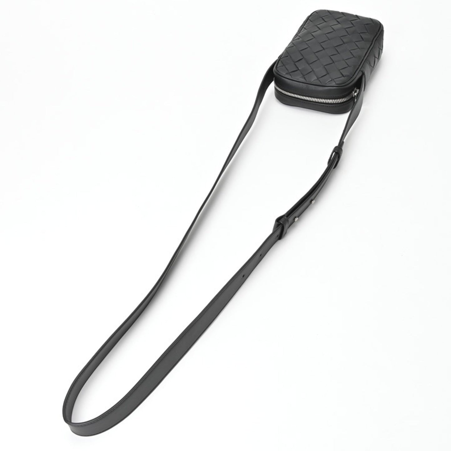Luxury Bottega Veneta Intrecciato Shoulder Bag ()