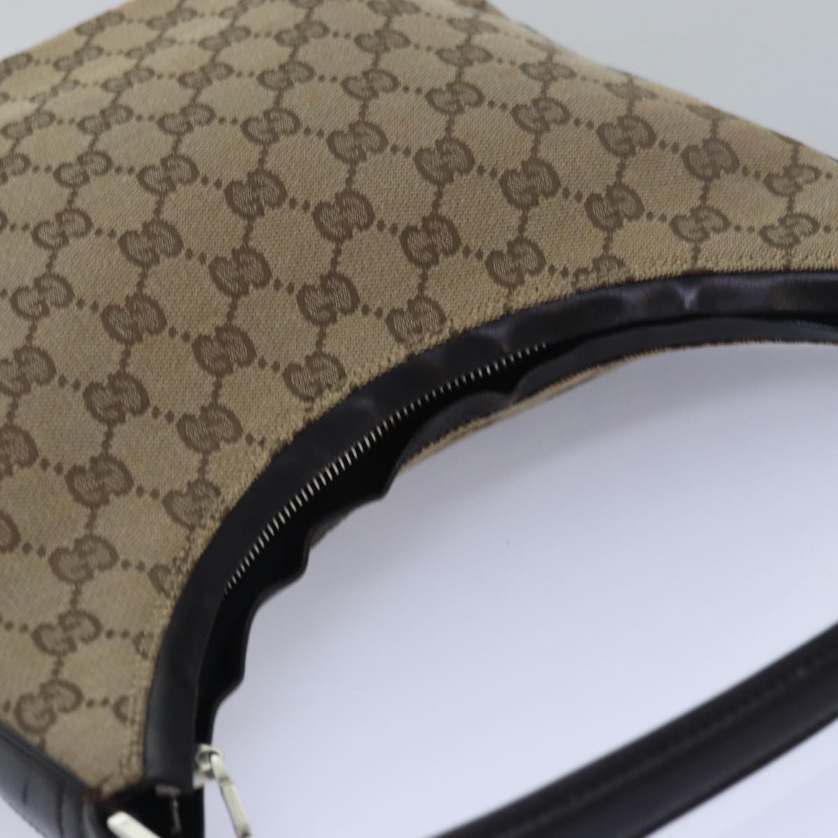 Luxury Gucci Trending 2025 Gg Canvas  Canvas Shoulder Bag ()