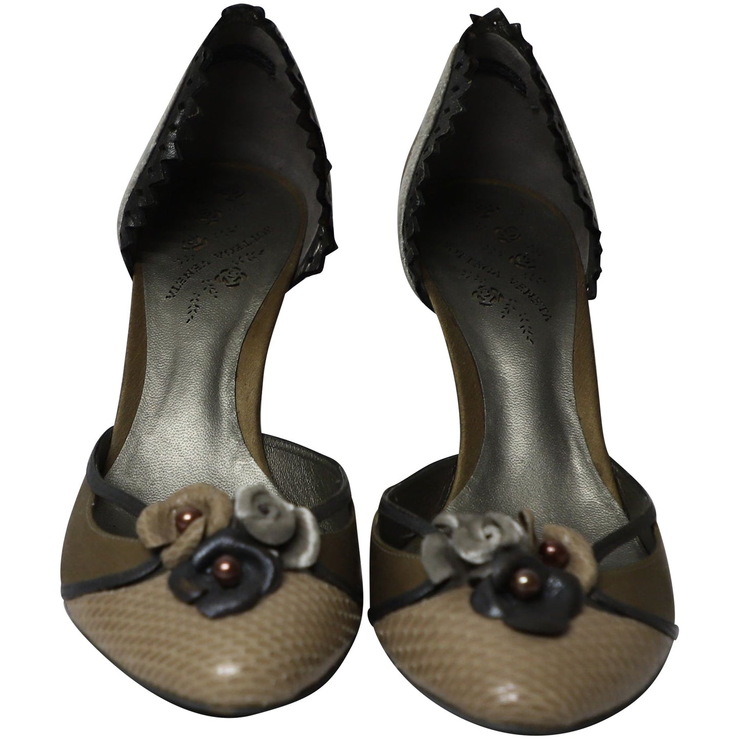 Luxury Bottega Veneta Snake Skin Embossed Pumps in Multicolor Leather