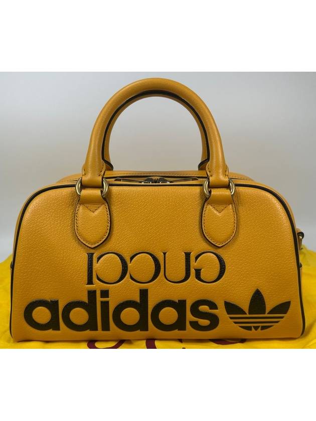 Luxury Gucci Trending 2025 x Adidas mini duffel bag