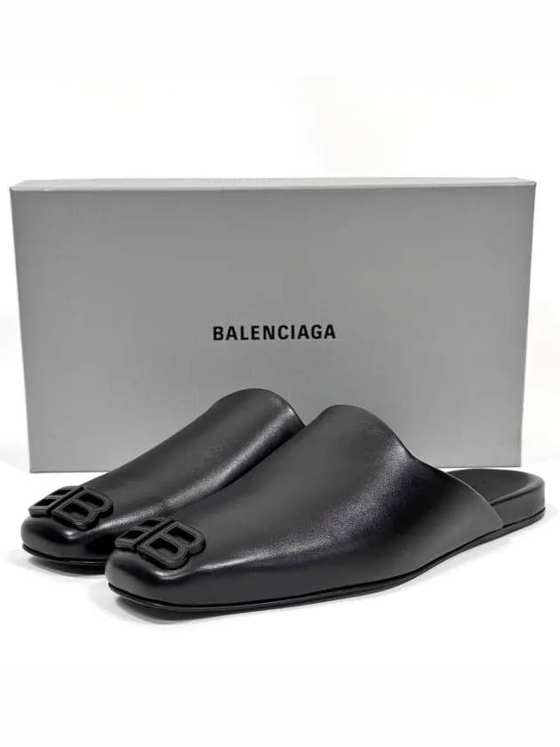 Luxury Balenciaga BB Logo Cozy Leather Bloafers