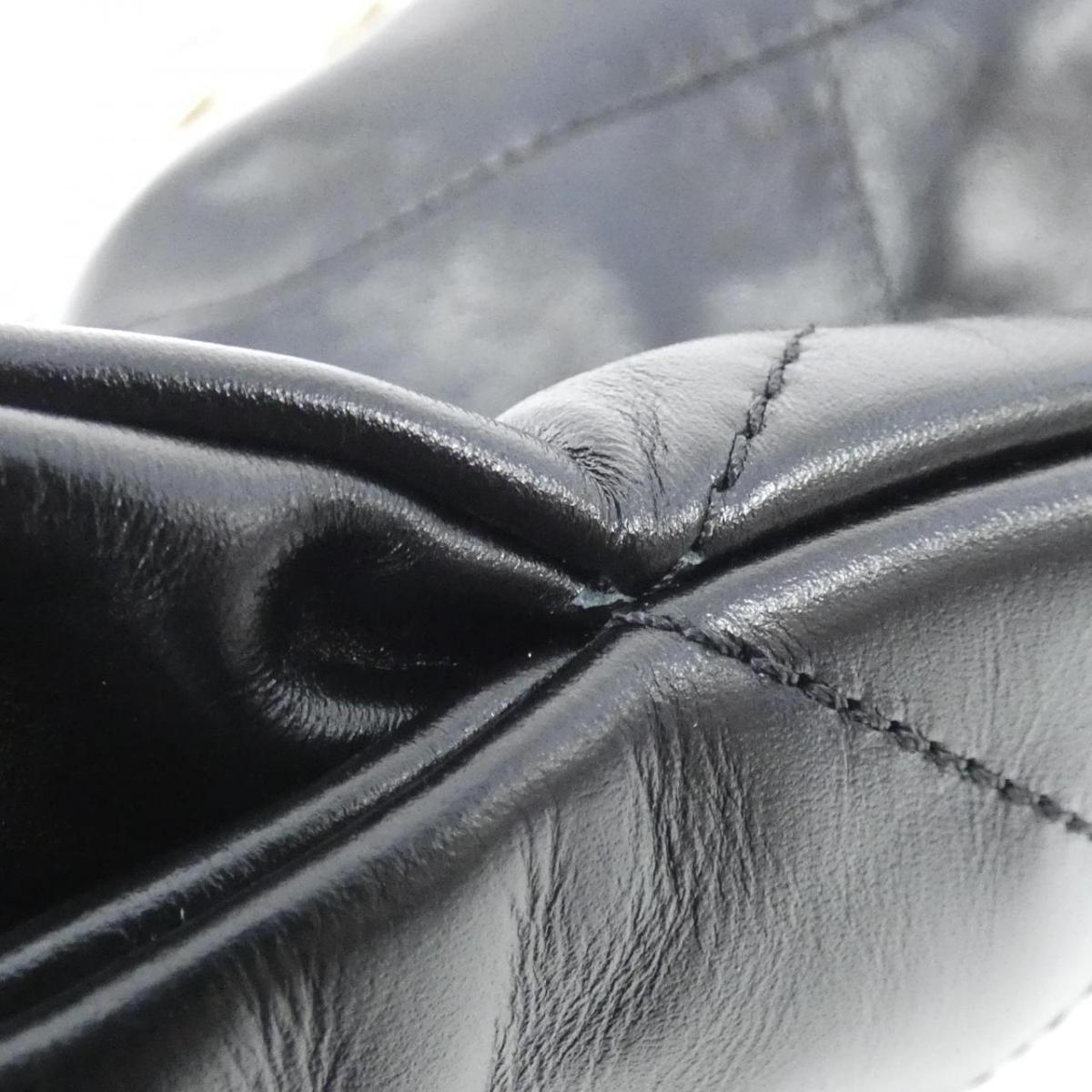 Chanel 22 Line AS3260 Shoulder Bag