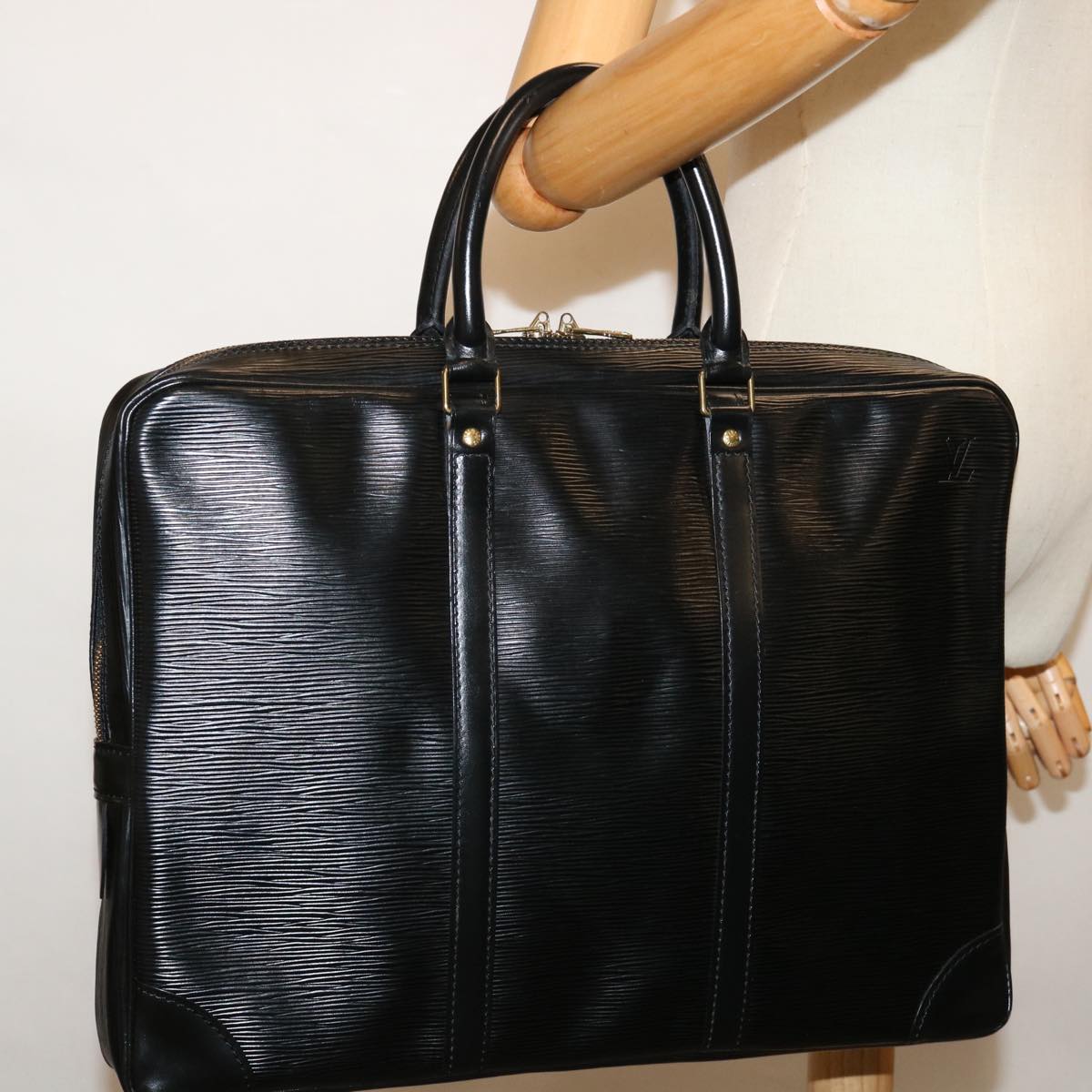 LOUIS VUITTON Epi Porte Documents Voyage Business Bag Black M54472 ep3819