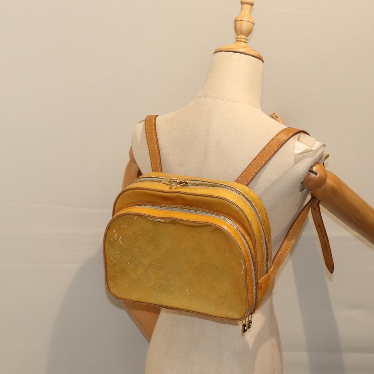 LOUIS VUITTON Monogram Vernis Marley Backpack Gris M91038 LV ep3914